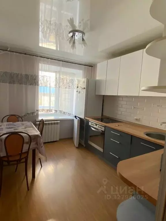 3-к кв. Новосибирская область, Новосибирск Троллейная ул., 15 (64.5 м) - Фото 1