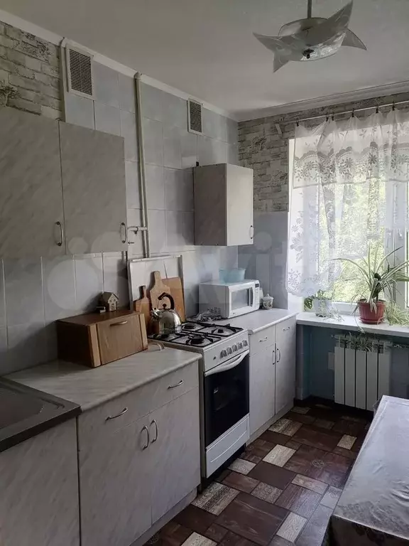 2-к. квартира, 50 м, 5/9 эт. - Фото 0