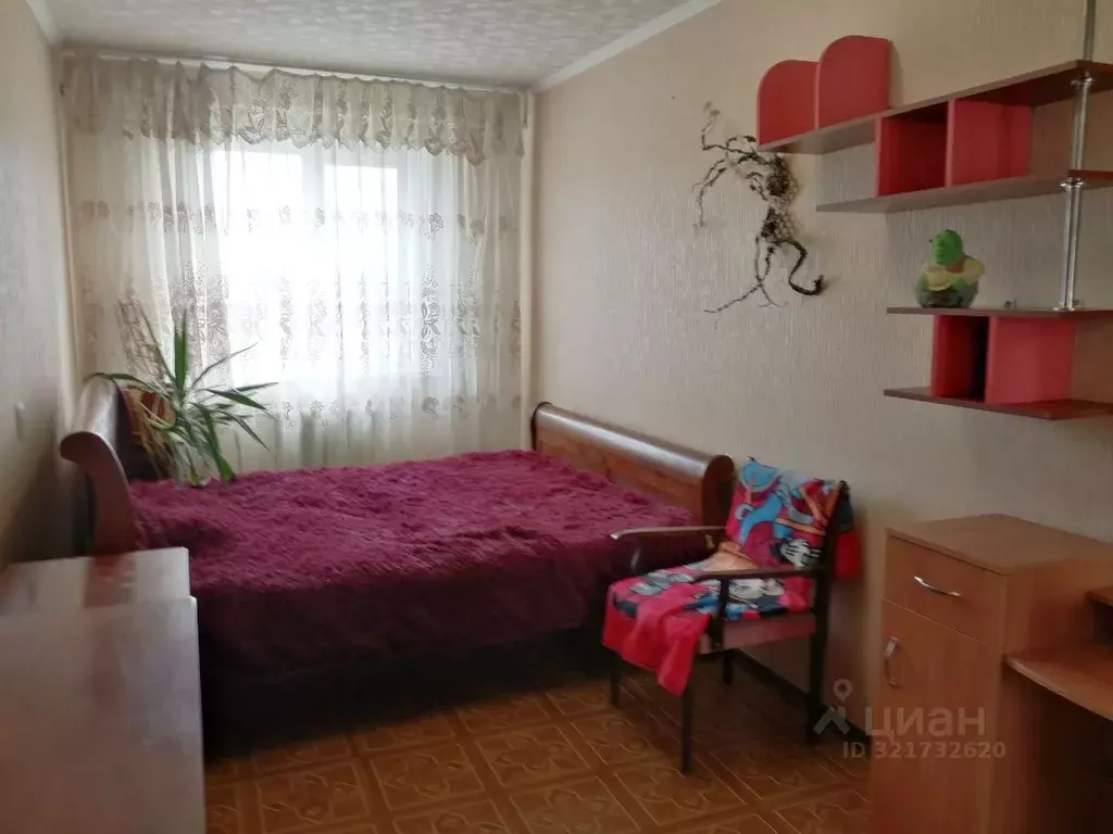 3-к кв. Крым, Керчь ул. Маршала Еременко, 43 (58.0 м) - Фото 0