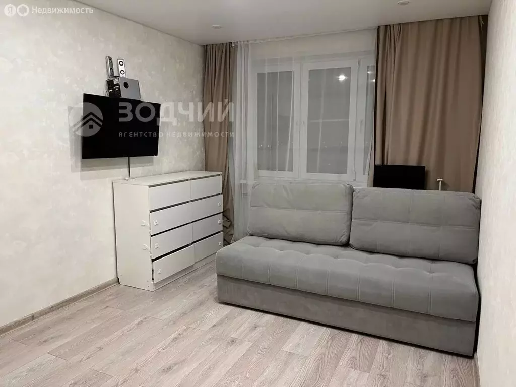 1-комнатная квартира: Чебоксары, улица Яблочкова, 8к2 (32.7 м) - Фото 1