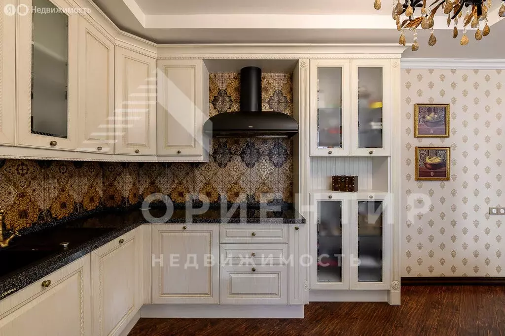 3-комнатная квартира: Екатеринбург, улица Щорса, 37 (94.5 м) - Фото 2