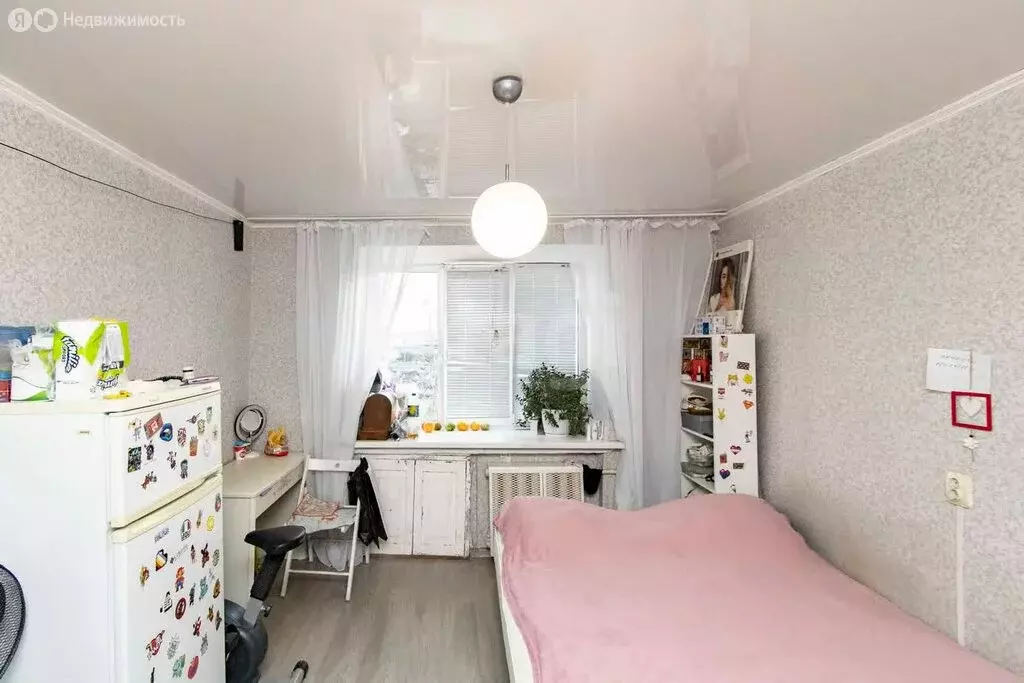 1к в 4-комнатной квартире (13.4 м) - Фото 0
