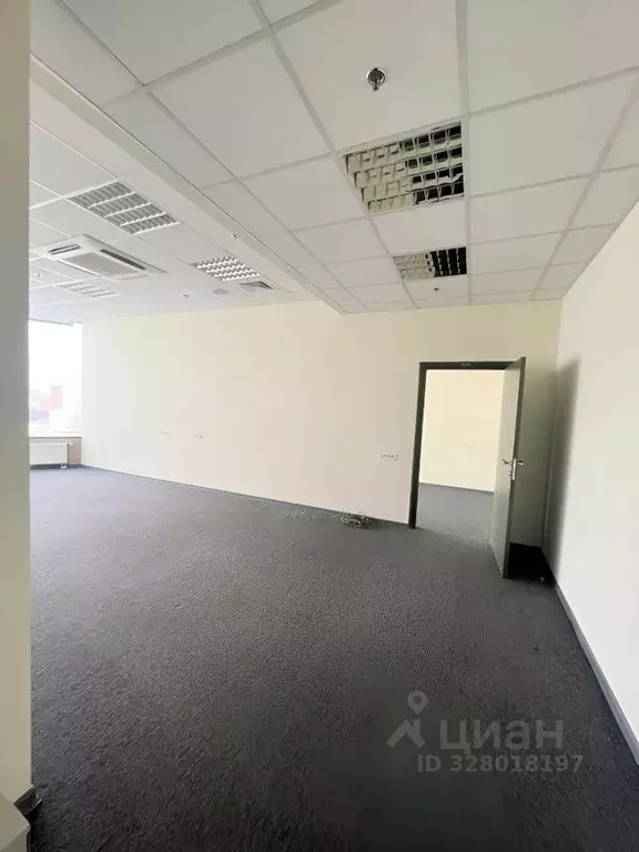 Офис в Московская область, Химки ул. Панфилова, 21/1 (50 м) - Фото 1