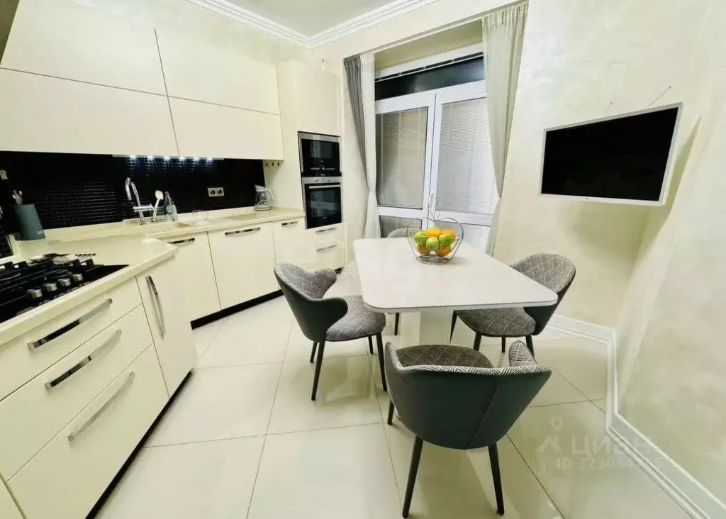 3-к кв. Калининградская область, Калининград ул. Юрия Гагарина, 7 ... - Фото 2