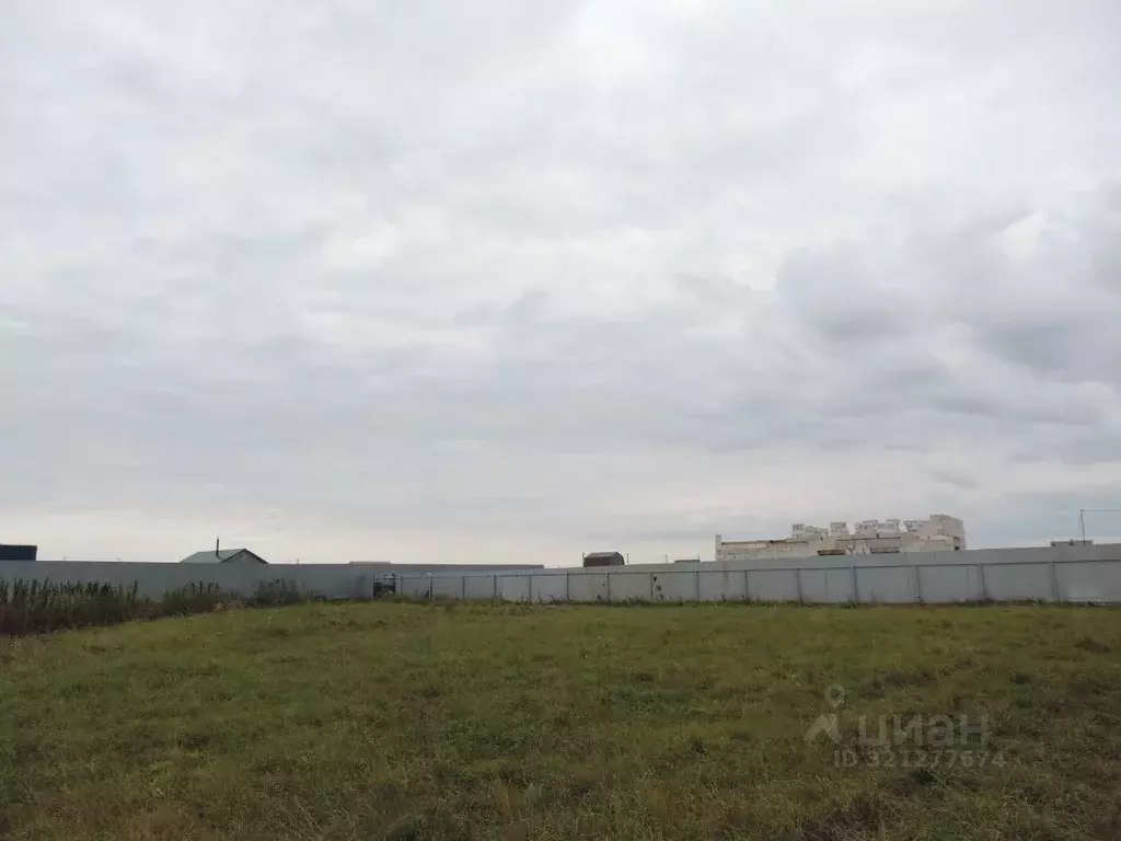 Участок в Омская область, Омский район, Магистральное с/пос, с. ... - Фото 1