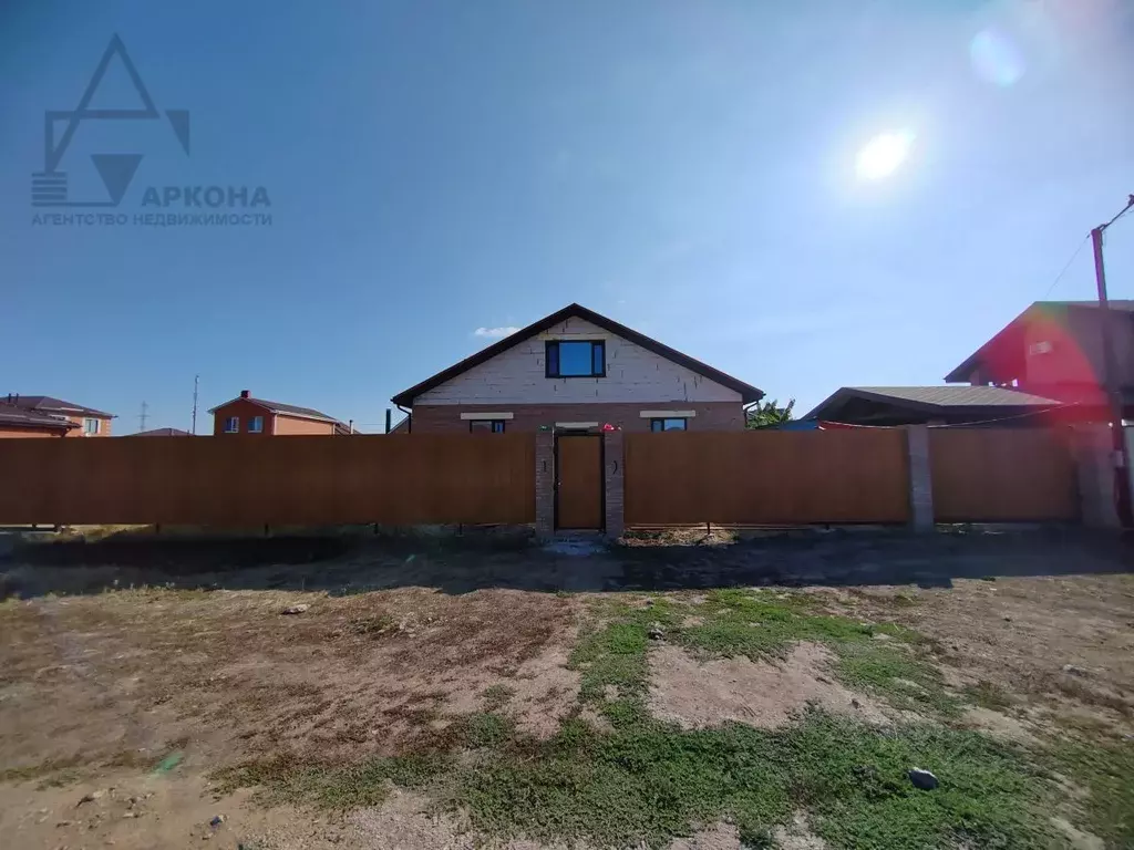 Дом в Ростовская область, Таганрог пер. 16-й Мариупольский, 7 (205 м) - Фото 1