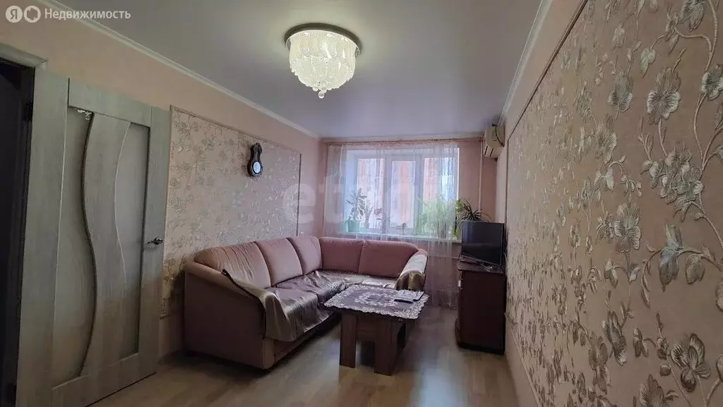 2-комнатная квартира: Энгельс, улица Менделеева, 15 (56 м) - Фото 1