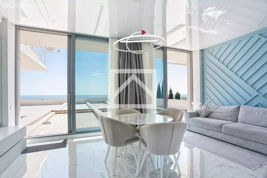 3-комнатная квартира: Кореиз, Мисхорский спуск, 10 (64 м) - Фото 1