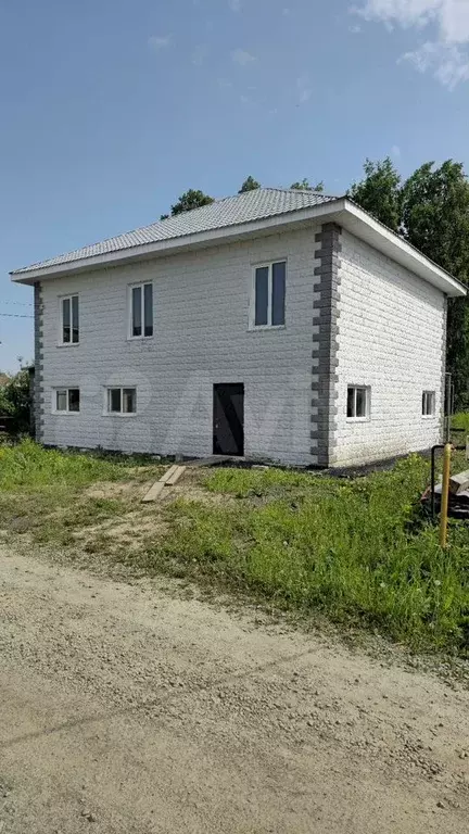 Дом 200 м на участке 10 сот. - Фото 0