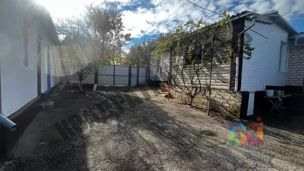 Дом в Калмыкия, Элиста ул. Изотова, 22 (73 м) - Фото 2