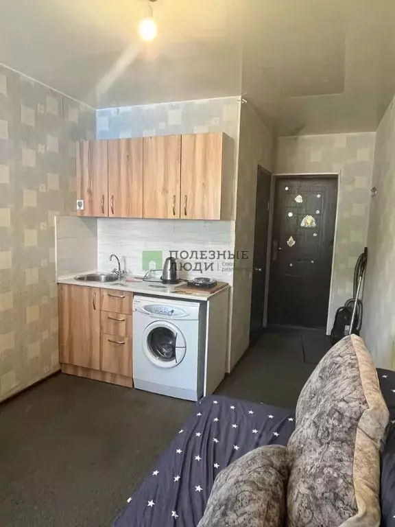 Комната Красноярский край, Красноярск ул. Писарева, 19 (16.3 м) - Фото 0