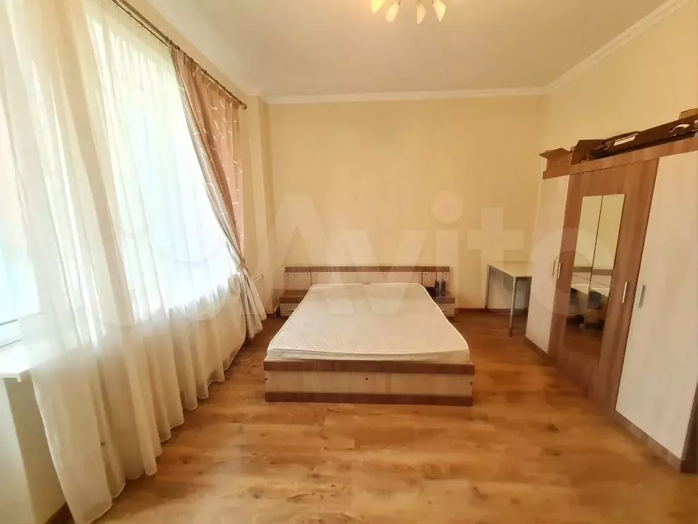 2-к. квартира, 77,7 м, 1/7 эт. - Фото 1