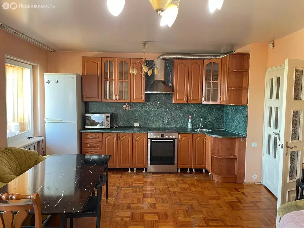2-комнатная квартира: Иркутск, Цимлянская улица, 17А (50 м) - Фото 0