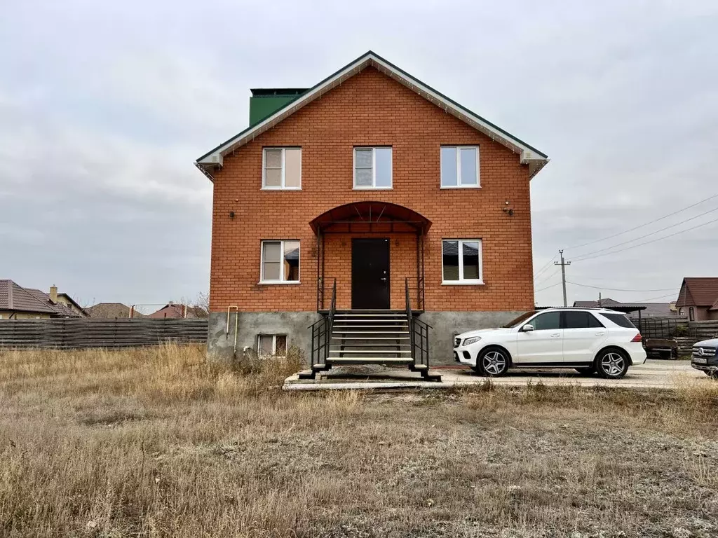 Дом в Волгоградская область, Городищенский район, Царицынское с/пос, ... - Фото 0