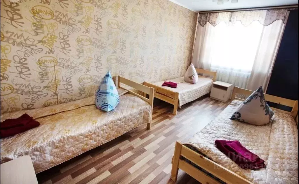 2-к кв. Саха (Якутия), Удачный Мирнинский район, Новый Город мкр, 30 ... - Фото 0