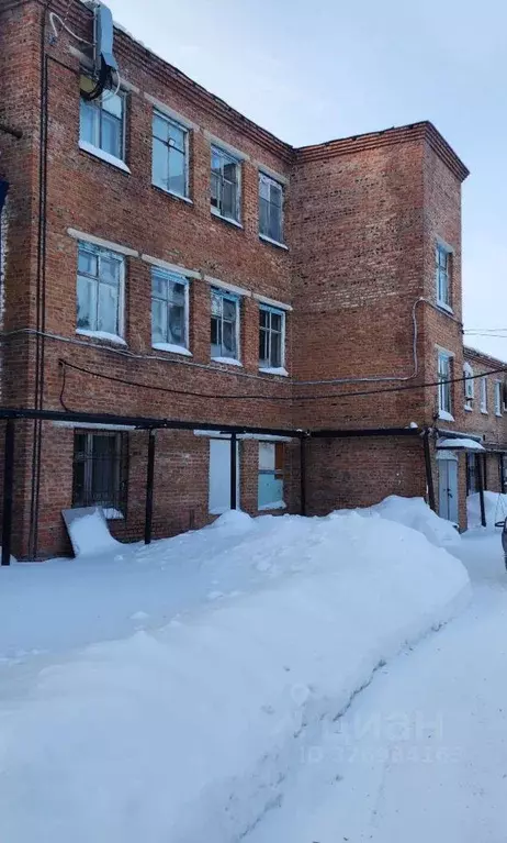 Помещение свободного назначения в Омская область, Кормиловка рп ул. ... - Фото 2