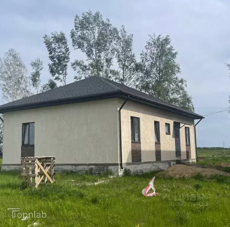 Дом в Тульская область, Щекинский район, Яснополянское с/пос, д. ... - Фото 1