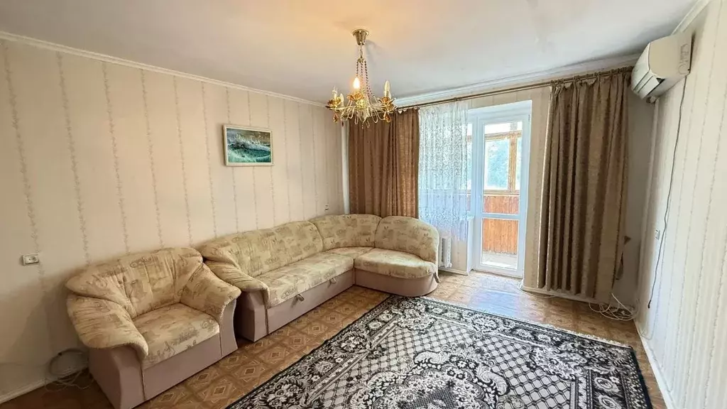 2-к кв. Ростовская область, Шахты ул. Хабарова, 18Б (59.7 м) - Фото 1
