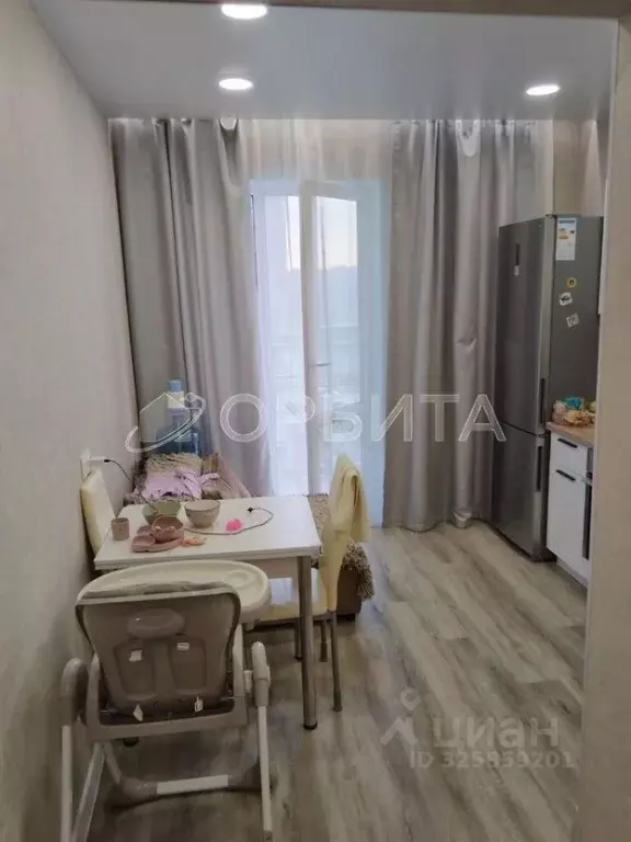 1-к кв. Тюменская область, Тюмень ул. Ветеранов Труда, 9Ак1 (34.5 м) - Фото 1