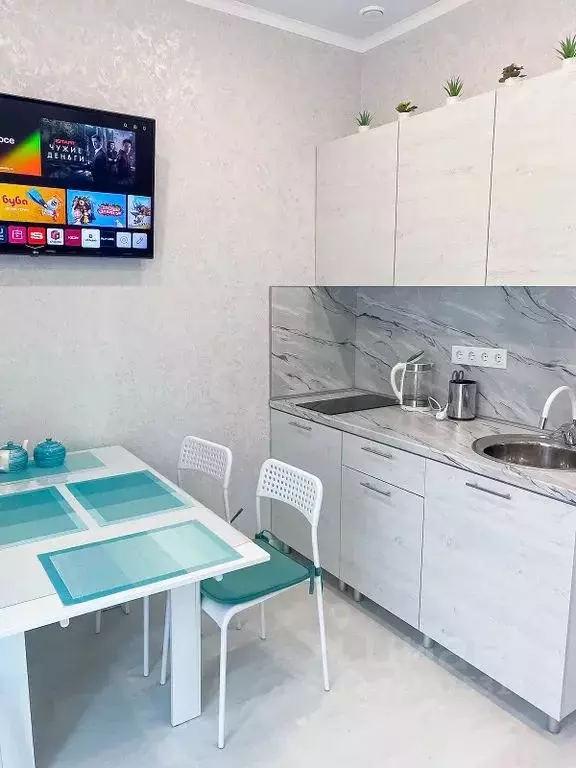 Дом в Башкортостан, Абзелиловский район, Ташбулатовский сельсовет, д. ... - Фото 1