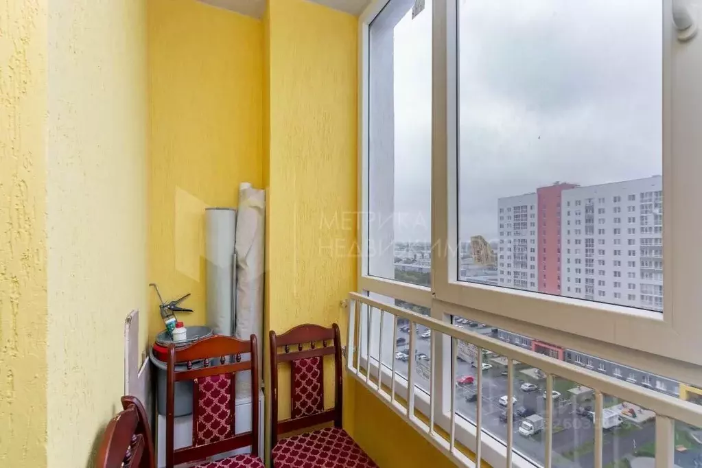 2-к кв. Тюменская область, Тюмень ул. Ветеранов Труда, 9Ак2 (63.3 м) - Фото 1