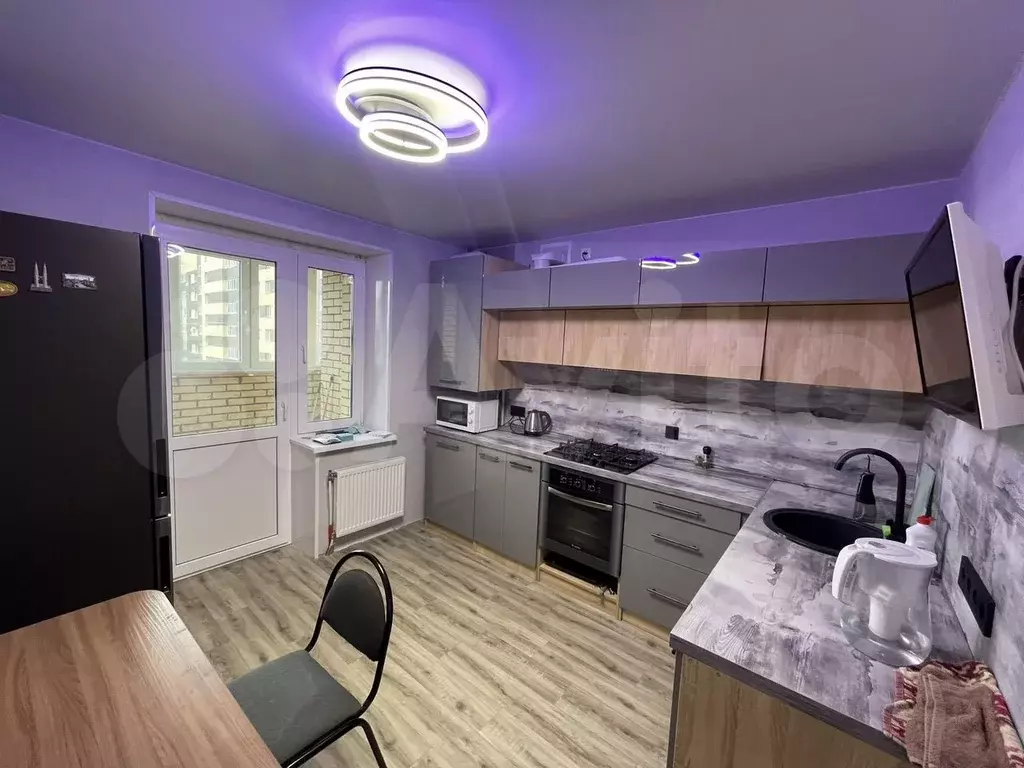 1-к. квартира, 50 м, 13/16 эт. - Фото 1