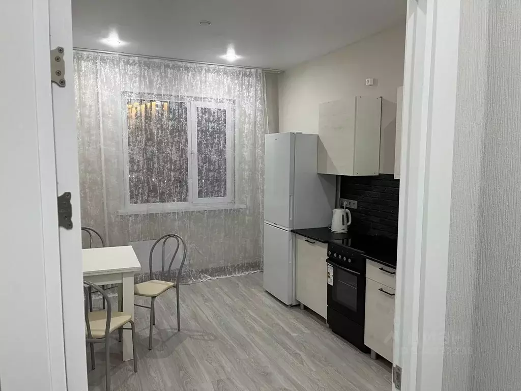 1-к кв. Ханты-Мансийский АО, Нефтеюганск 17-й мкр, 9 (43.1 м) - Фото 1