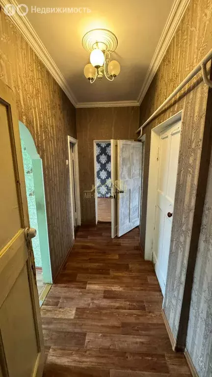 3-комнатная квартира: Владикавказ, улица Бутаева, 11 (54.8 м) - Фото 2