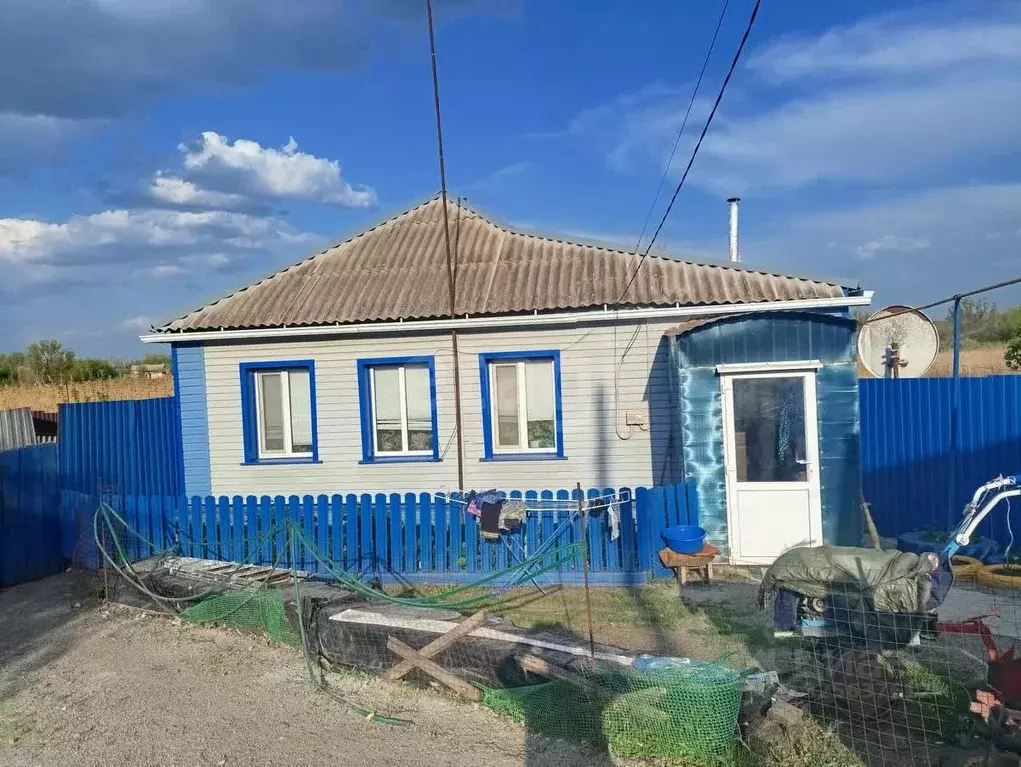 Дом в Белгородская область, Ровеньки городское поселение, Ровеньки рп ... - Фото 1