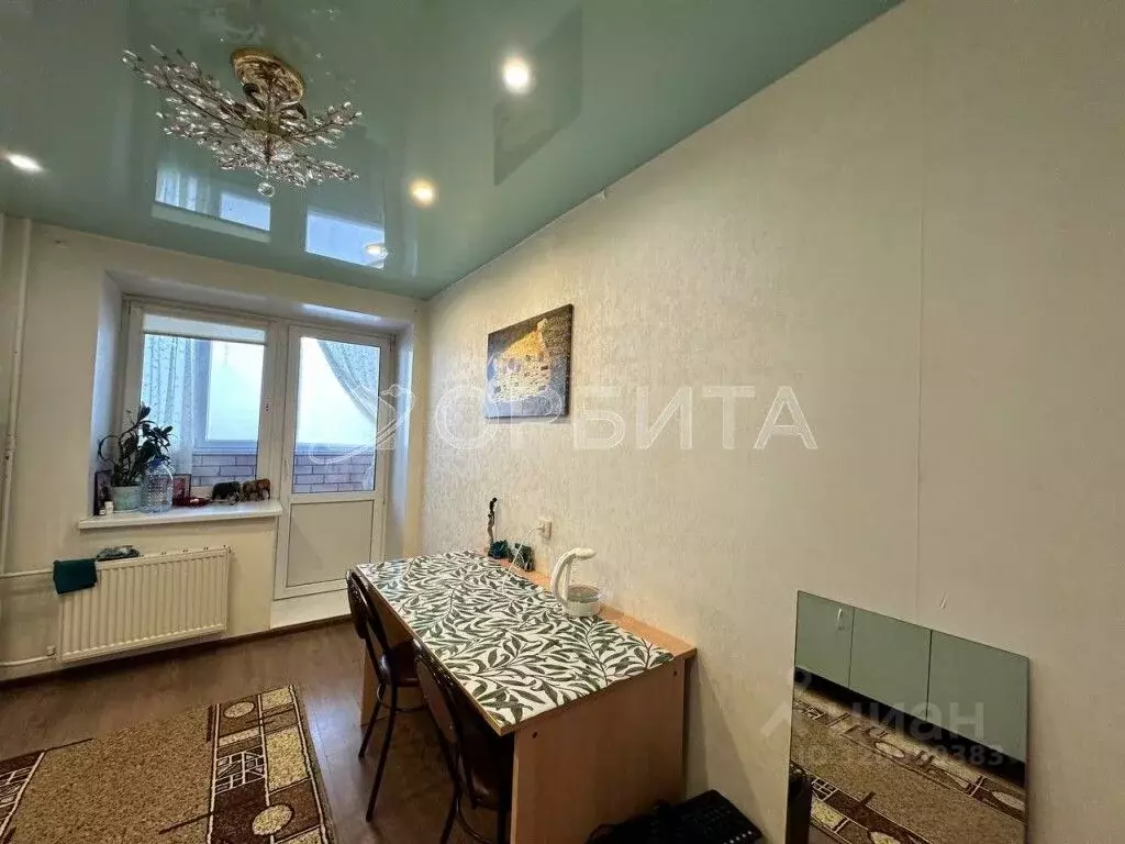 2-к кв. Тюменская область, Тюмень Малая Боровская ул., 5 (48.0 м) - Фото 1