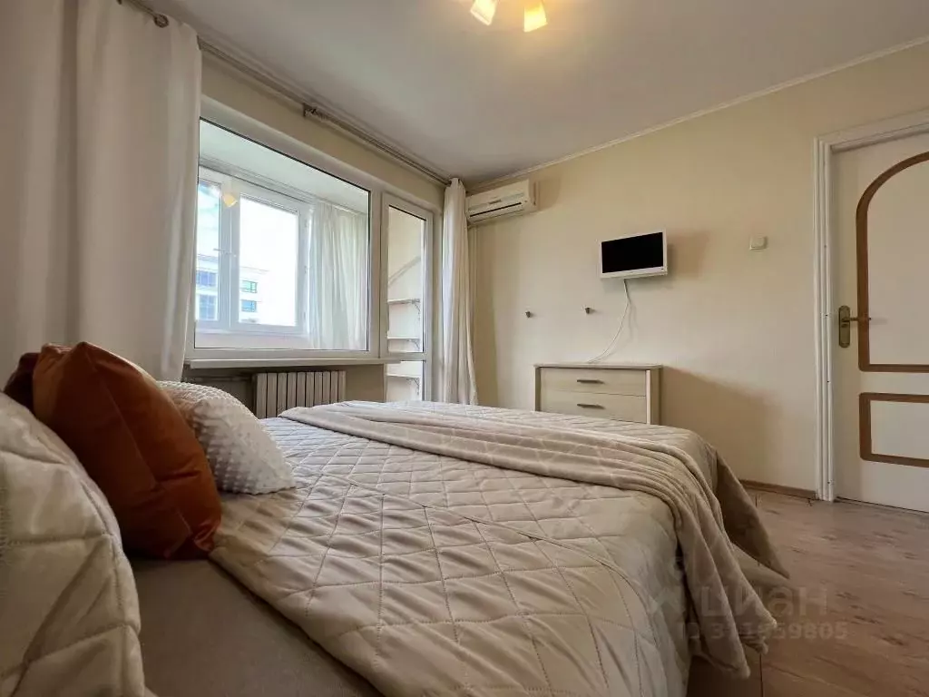 2-к кв. Севастополь ул. Адмирала Фадеева, 13Б (50.0 м) - Фото 1