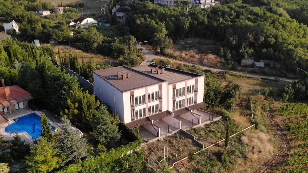 Таунхаус в Крым, Алушта муниципальный округ, с. Кипарисное ул. ... - Фото 2