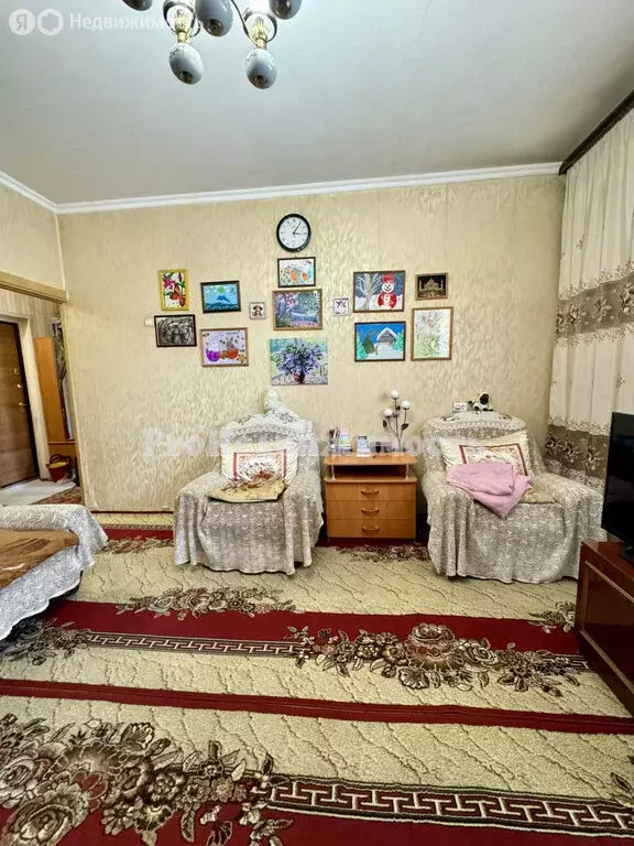 2-комнатная квартира: Кызыл, улица Ооржака Лопсанчапа, 37/3 (67.8 м) - Фото 1