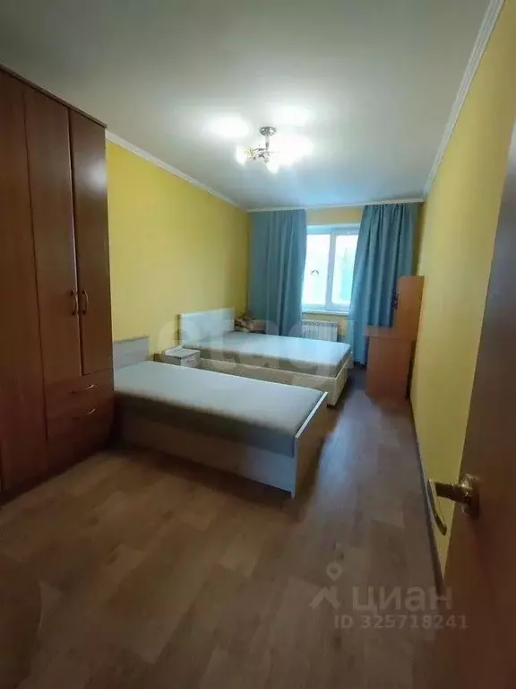 2-к кв. Ямало-Ненецкий АО, Новый Уренгой Сибирская ул., 67 (65.0 м) - Фото 1