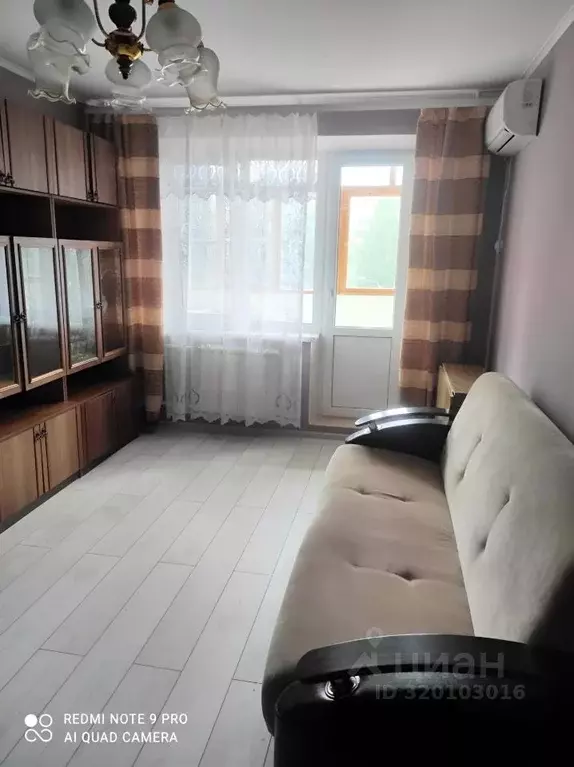 1-к кв. Белгородская область, Белгород 10-й мкр, ул. Спортивная (36.0 ... - Фото 0