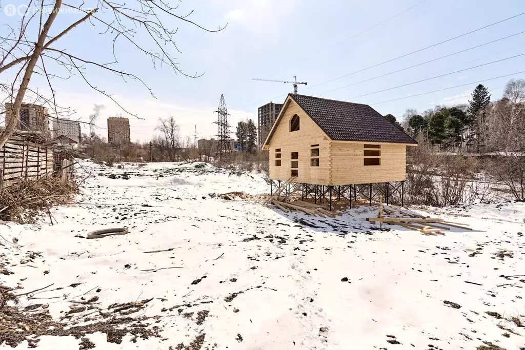Дом в Томск, улица Жуковского (100 м) - Фото 1