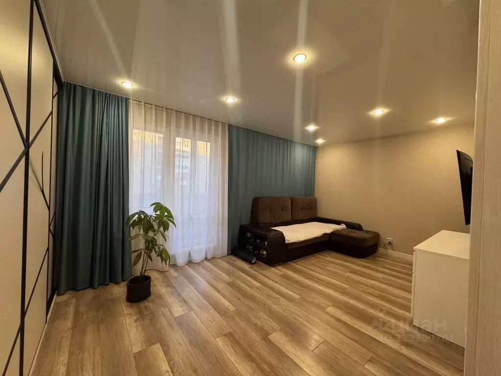 2-к кв. Пермский край, Пермь ул. Желябова, 3 (52.8 м) - Фото 1