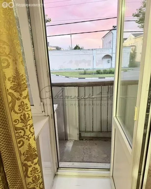 2-комнатная квартира: Старый Оскол, улица Ленина, 77 (43 м) - Фото 0