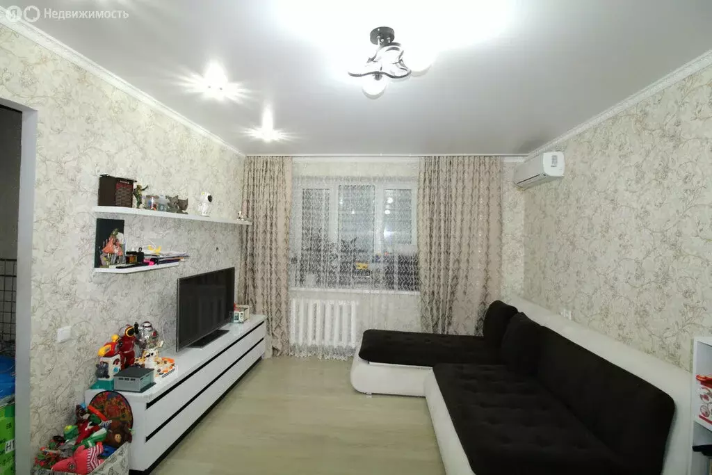 1-комнатная квартира: Туймазы, улица Комарова, 43Б (34.4 м) - Фото 1