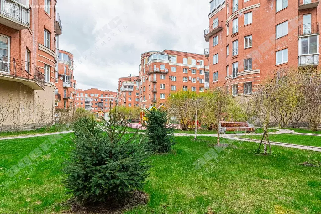 3-комнатная квартира: Санкт-Петербург, улица Композиторов, 4 (129.5 м) - Фото 0