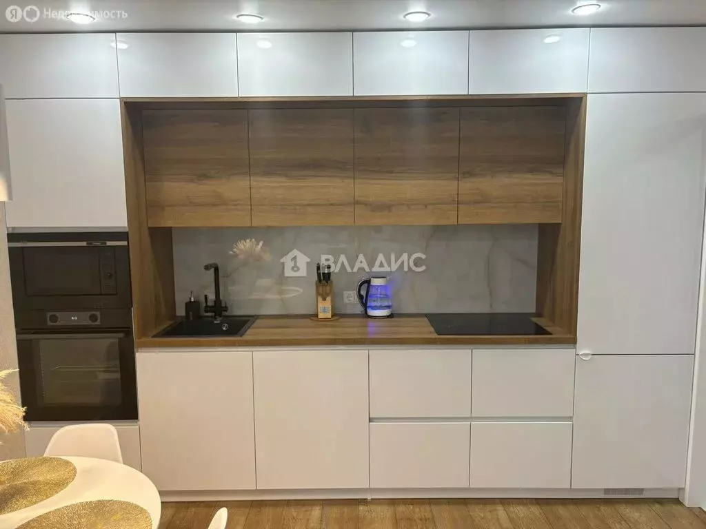 2-комнатная квартира: Вологда, улица Чернышевского, 108Ак4 (58 м) - Фото 2