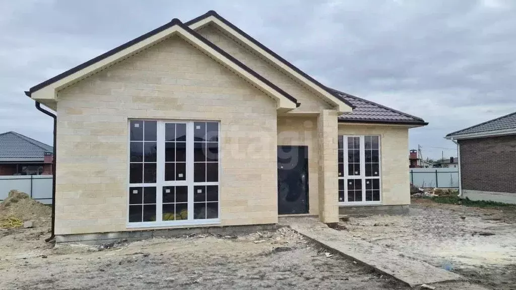 Дом в Ростовская область, Аксайский район, Щепкинское с/пос, пос. ... - Фото 1