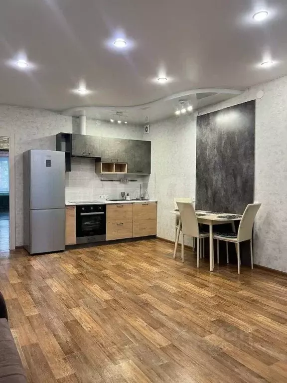 2-к кв. Пермский край, Пермь Красногвардейская ул., 2 (57.0 м) - Фото 1