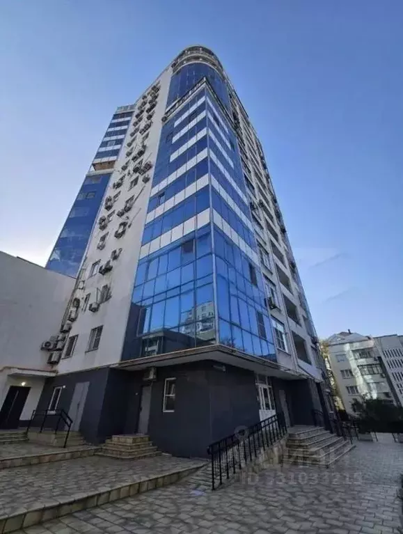 2-к кв. Краснодарский край, Новороссийск ул. Карла Маркса, 17 (85.0 м) - Фото 1