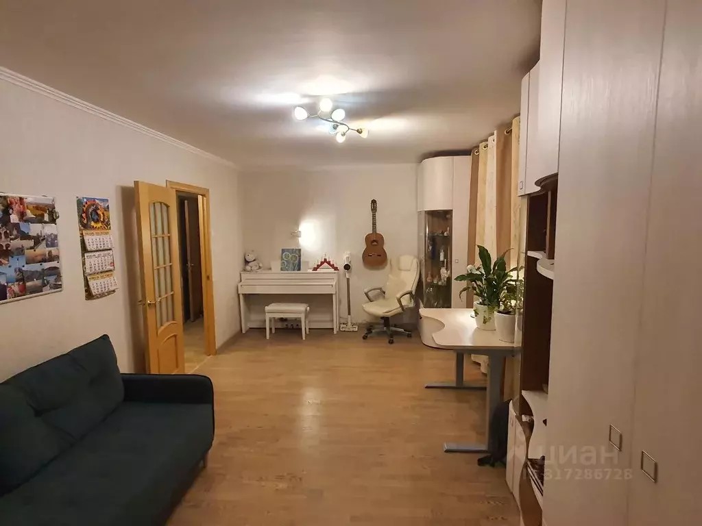 3-к кв. Москва ул. Константинова, 10К2 (65.6 м) - Фото 0