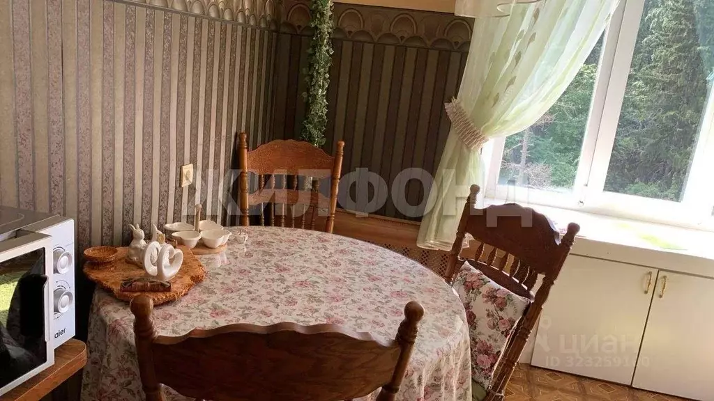 2-к кв. Новосибирская область, Новосибирск Академгородок мкр, ул. ... - Фото 2