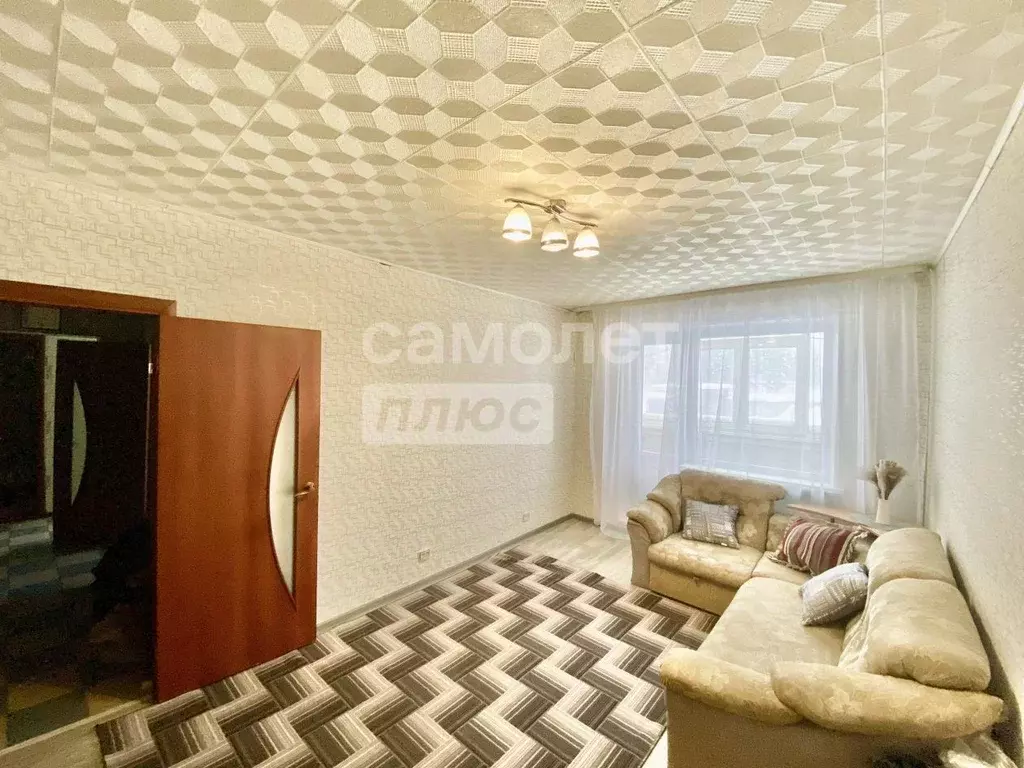 2-к кв. Ямало-Ненецкий АО, Ноябрьск ул. Цоя, 5В (48.4 м) - Фото 1
