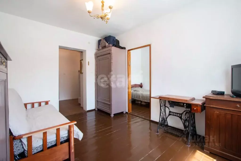 2-к кв. Калининградская область, Калининград просп. Калинина, 89 (35.0 ... - Фото 2