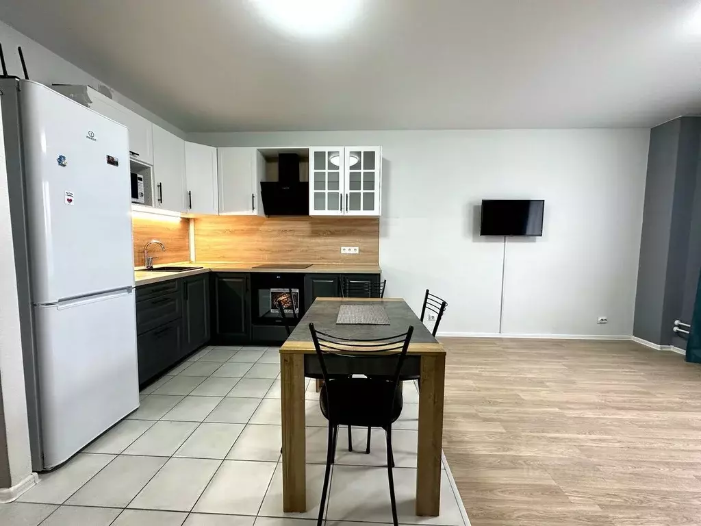 2-к кв. Москва ул. Поляны, 5Ак1 (42.0 м) - Фото 2