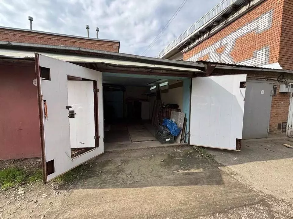 Гараж в Краснодарский край, Краснодар Новороссийская ул., 9 (37 м) - Фото 1